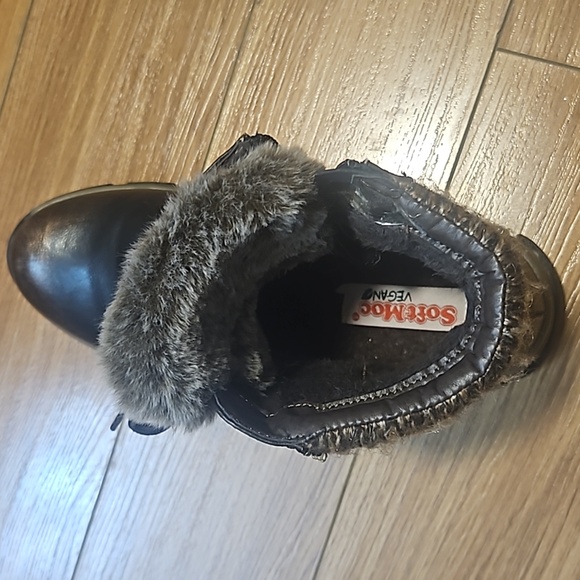 Soft Moc Vegan Waterproof Boots - Picture 5 of 8